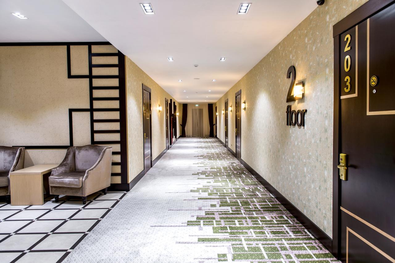 Megapolis Hotel שימקנט מראה חיצוני תמונה