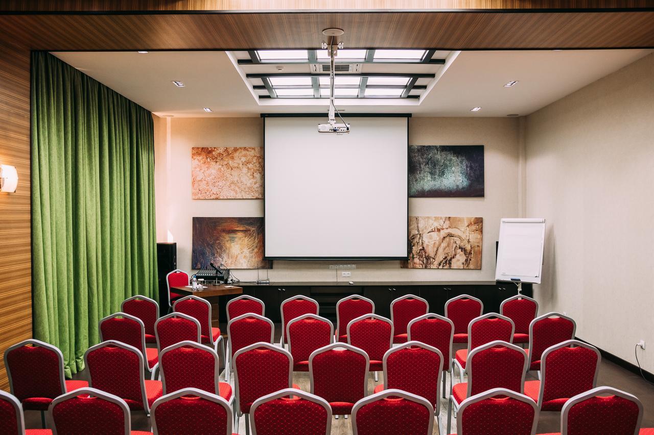 Megapolis Hotel שימקנט מראה חיצוני תמונה