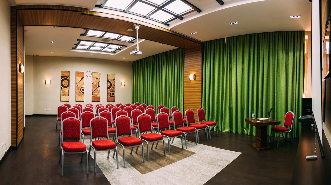 Megapolis Hotel שימקנט מראה חיצוני תמונה