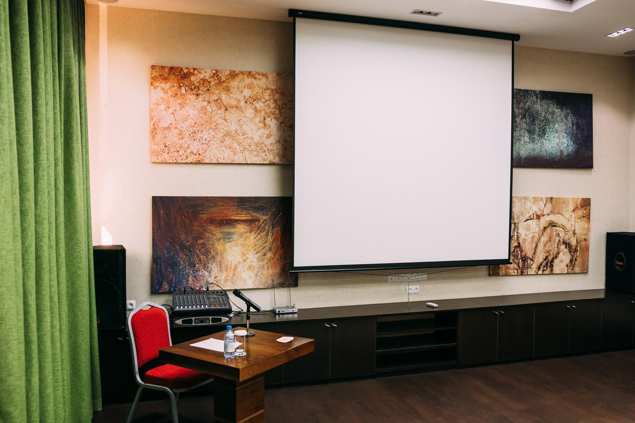 Megapolis Hotel שימקנט מראה חיצוני תמונה