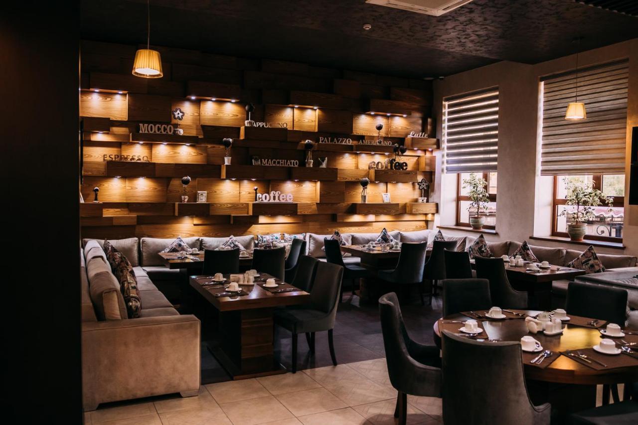 Megapolis Hotel שימקנט מראה חיצוני תמונה